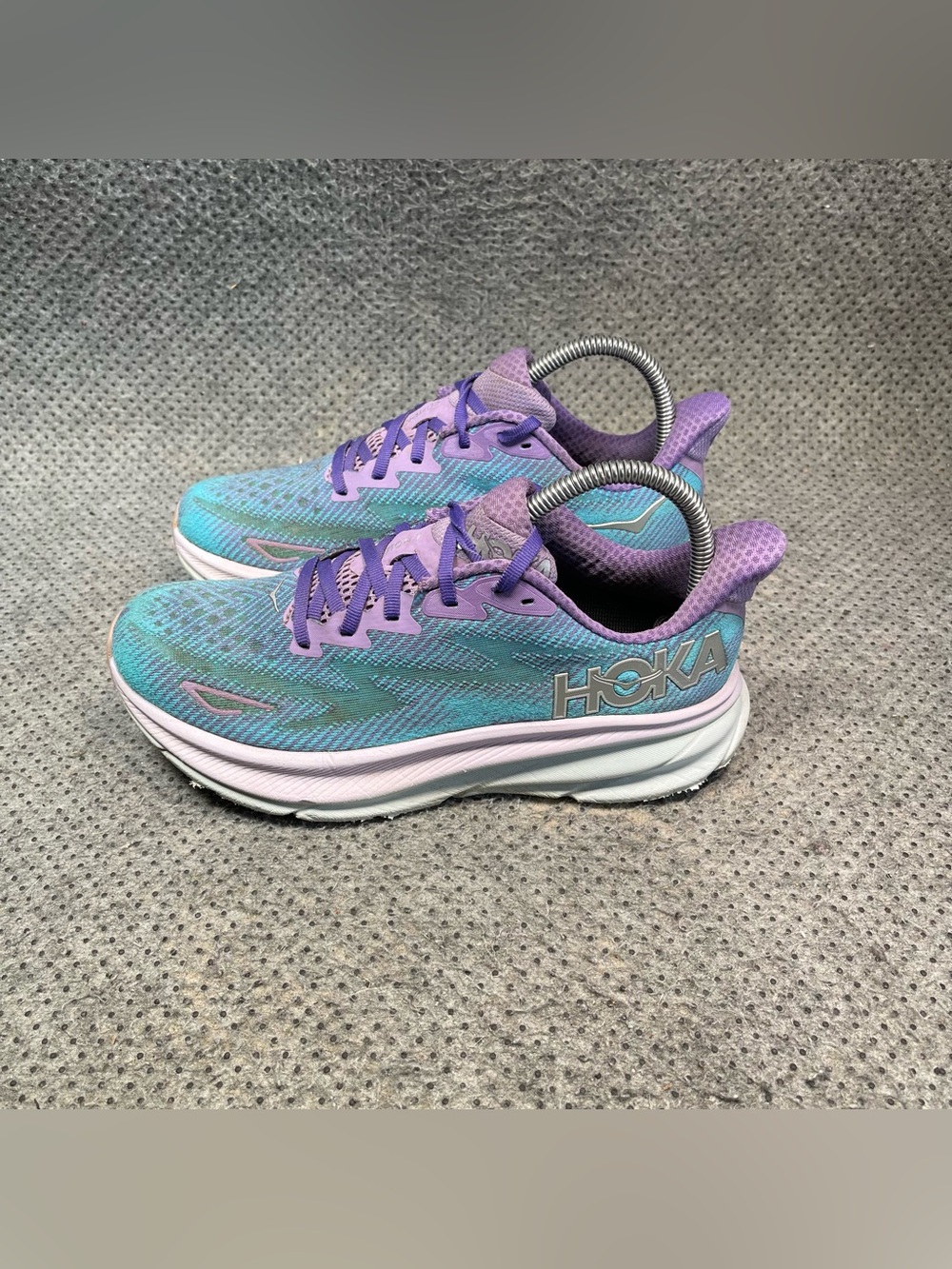 Hoka One One Clifton 9 Running Shoes Size 7 Women’s